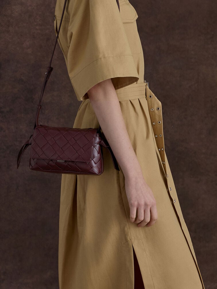Bolsa transversal Ivette Woven, Wineberry Red, hi-res