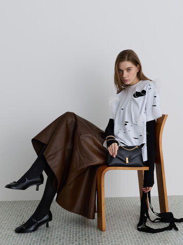 릴리벳 메탈릭 악센트 체인 스트랩 백, 블랙, hi-res