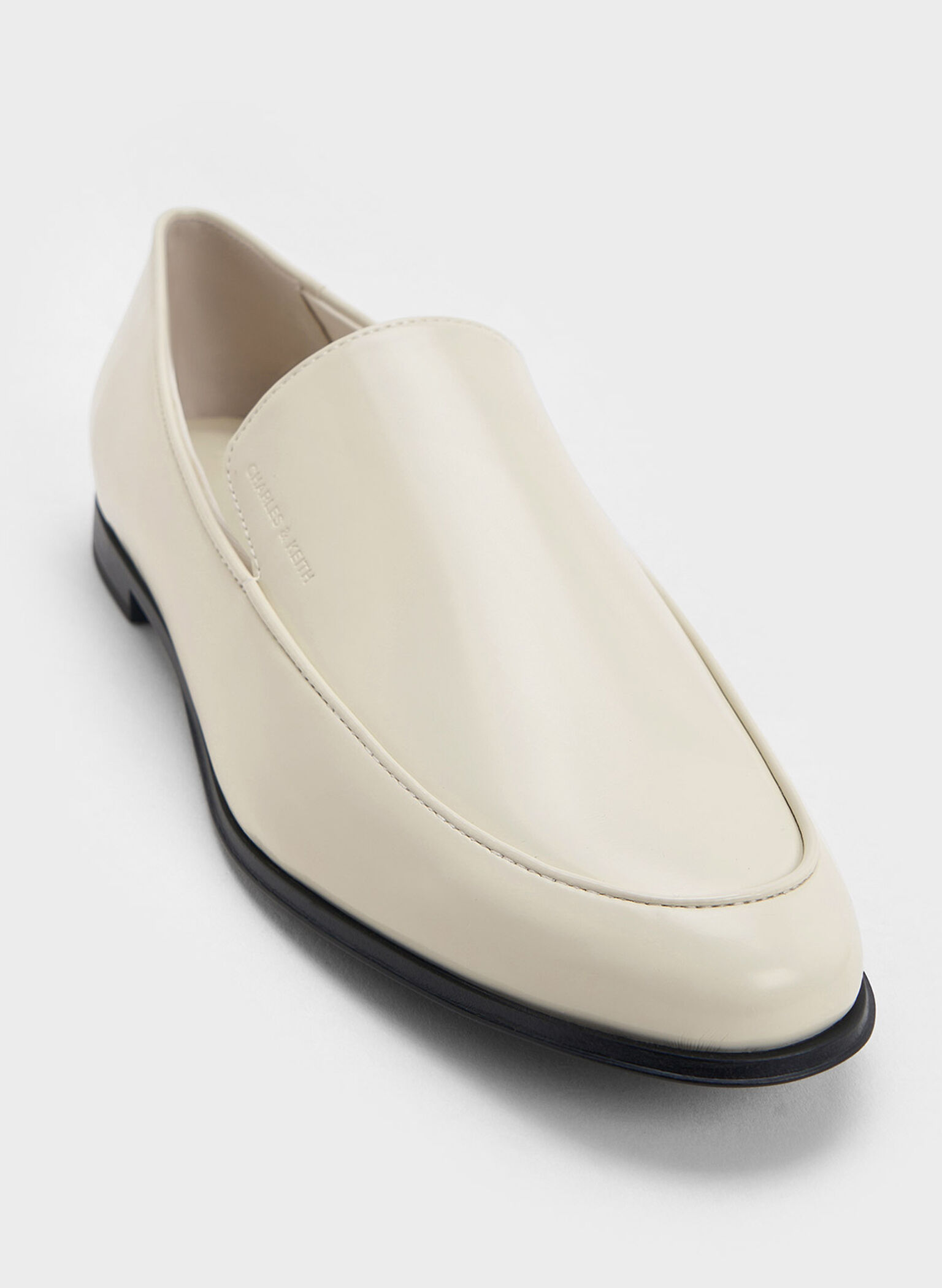 Mocasines con punta de almendra y ribete de puntadas, Blanco tiza, hi-res