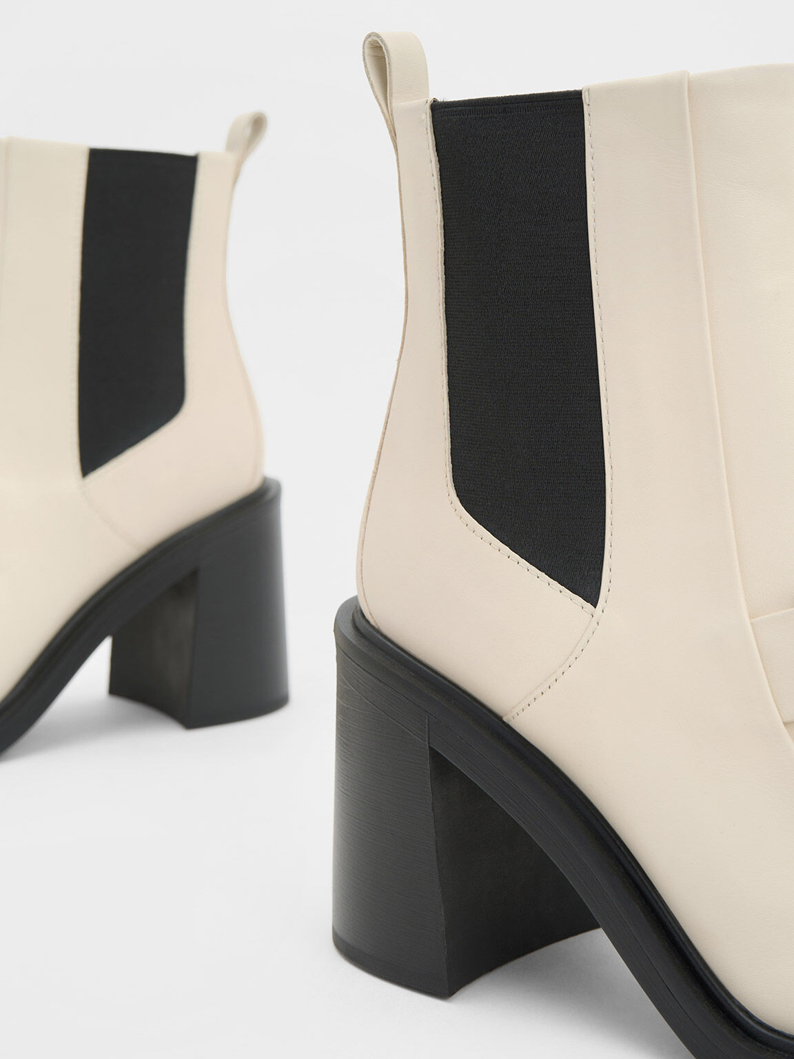 Chelsea boots womens heel outlet