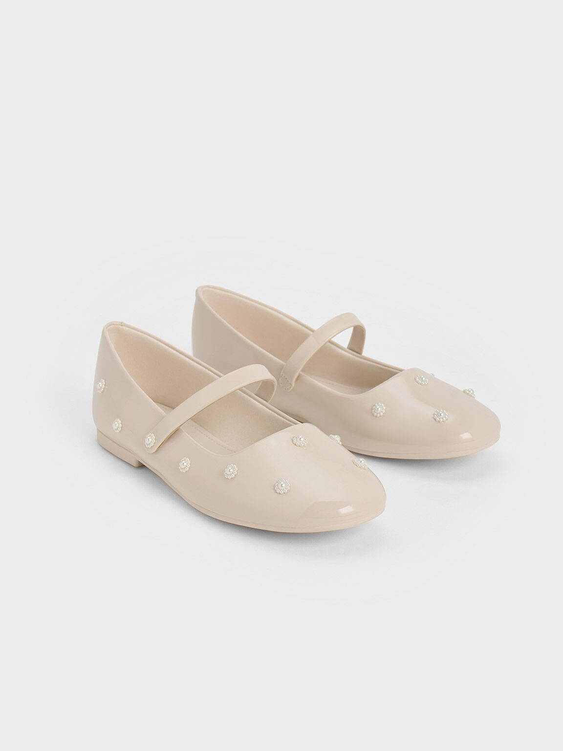 Mary jane best sale shoes with flowers
