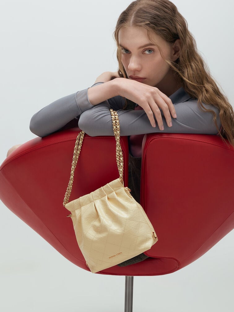 Duo 細鍊抓皺後背包, 奶油黃, hi-res