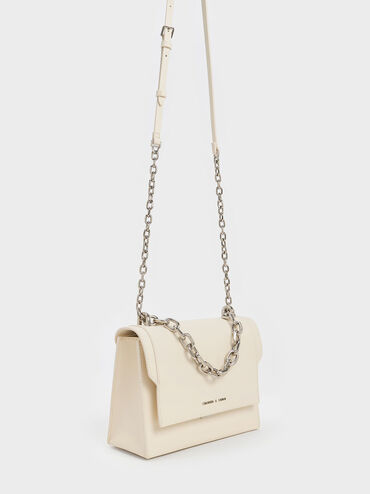 Bolso cruzado con solapa frontal y asa de cadena, Crema, hi-res