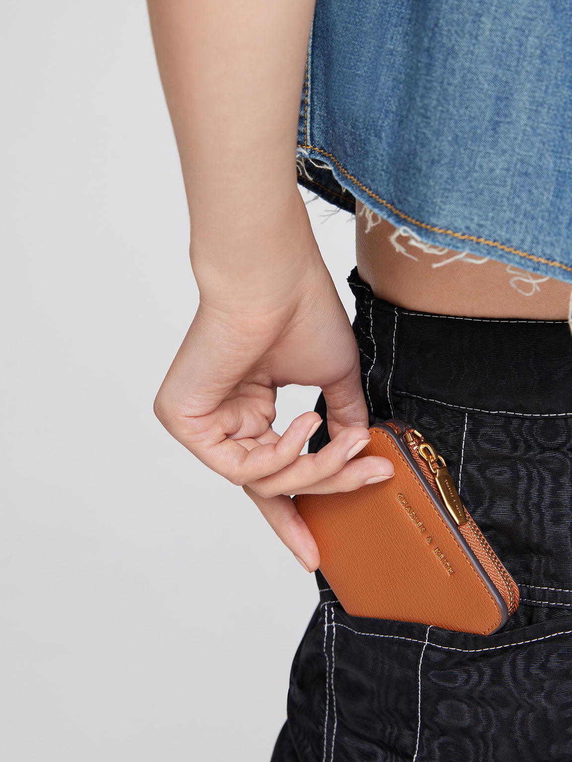 Zip Around Card Holder, Cognac, hi-res