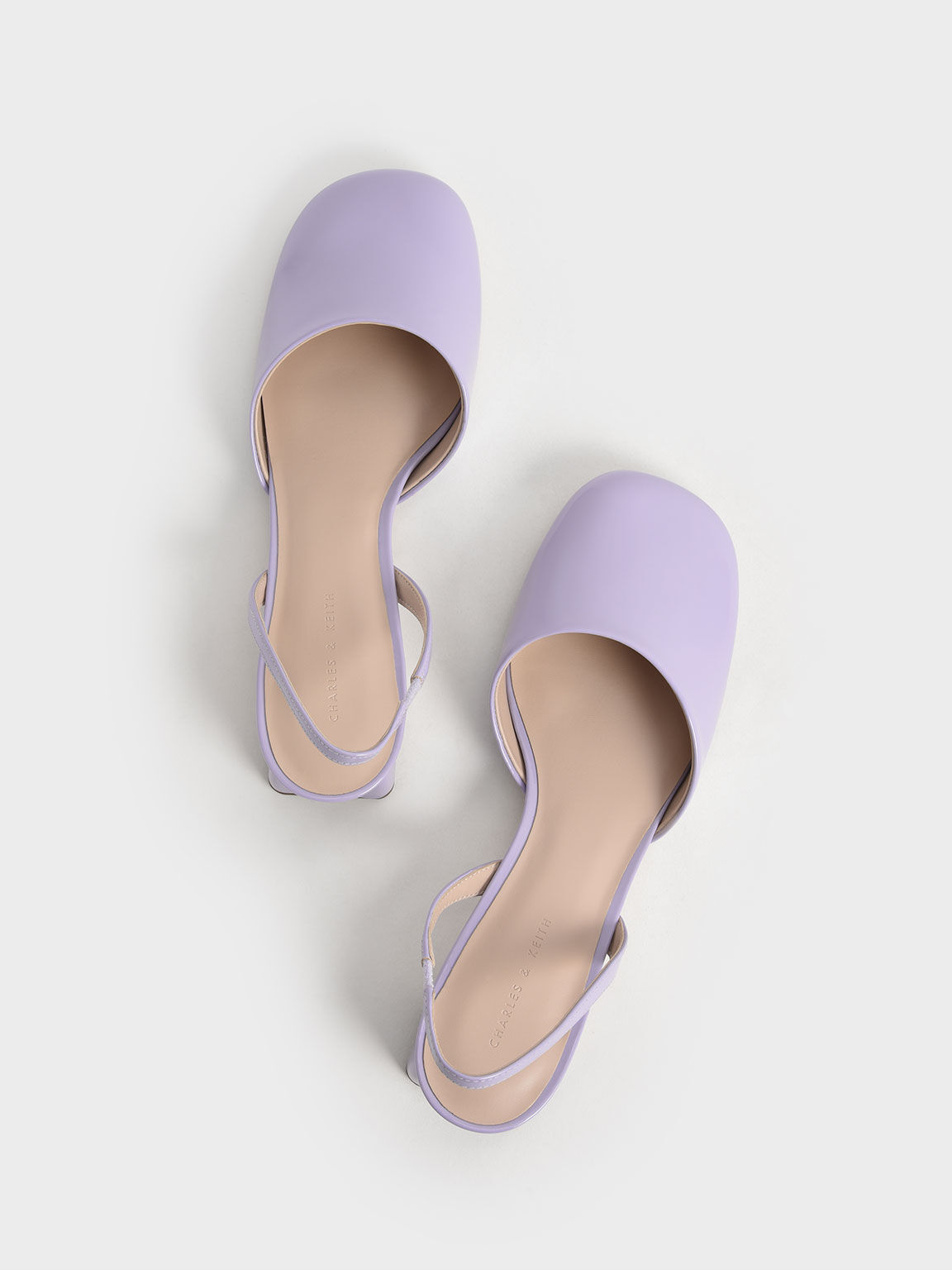 Round toe slingback pumps on sale
