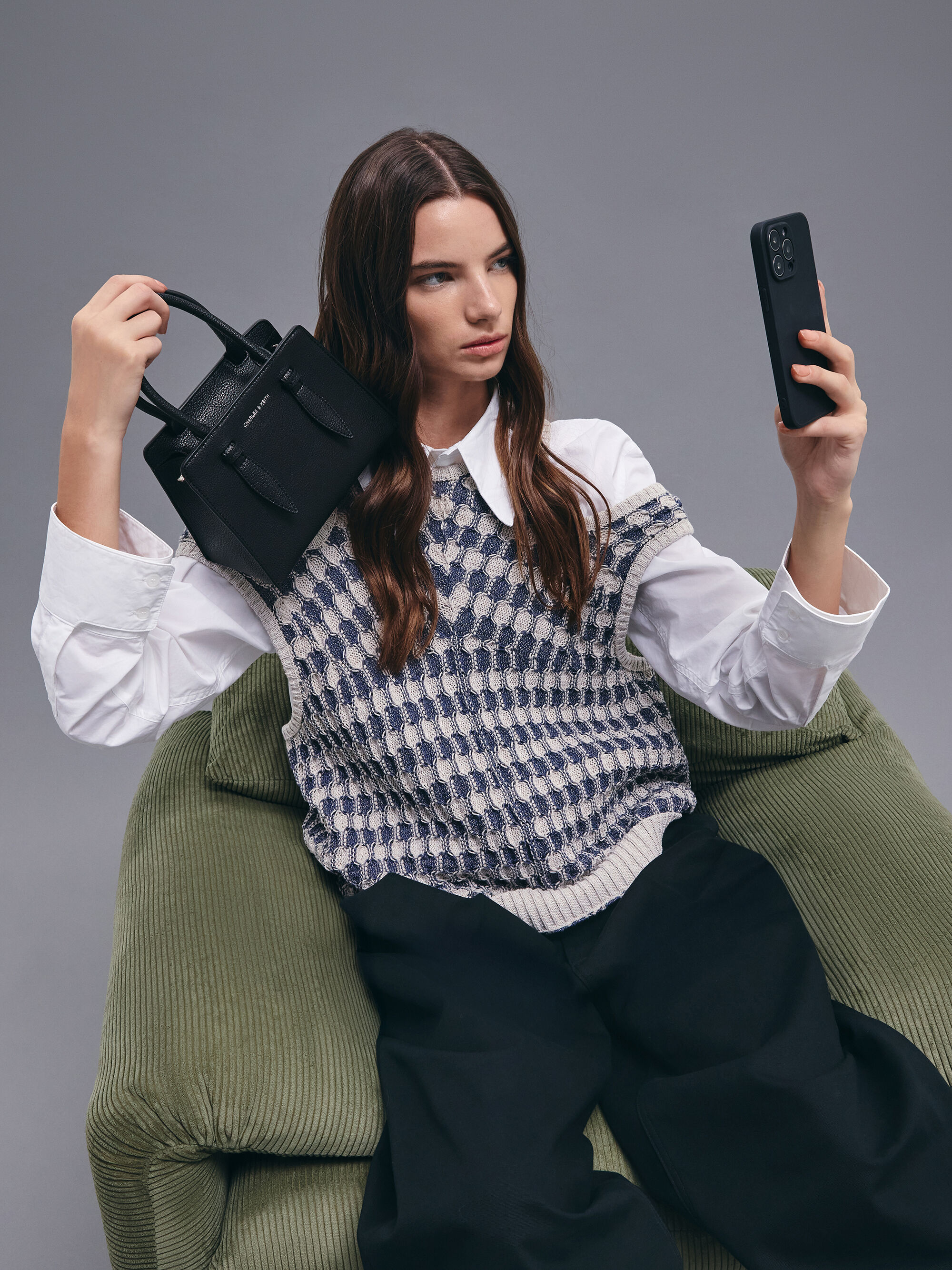 Noir Allyn Structured Trapeze Tote Bag - Noir - CHARLES & KEITH KR