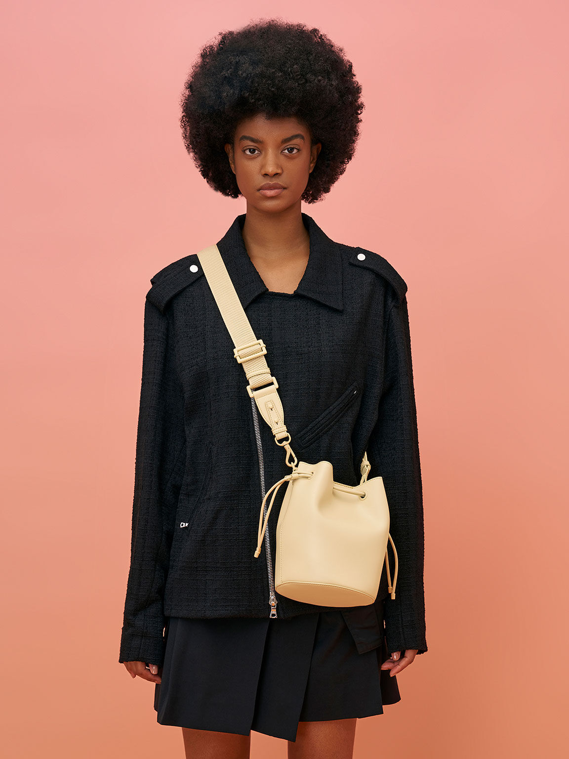 Lana Bucket Bag Beige