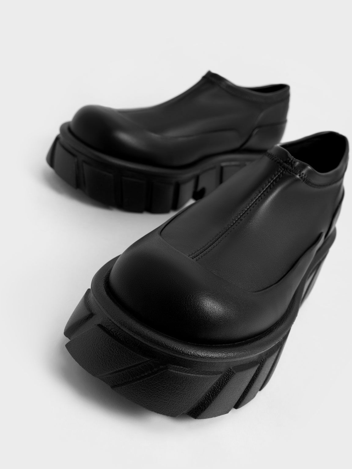 Aberdeen Slip-On Sneakers, Black, hi-res