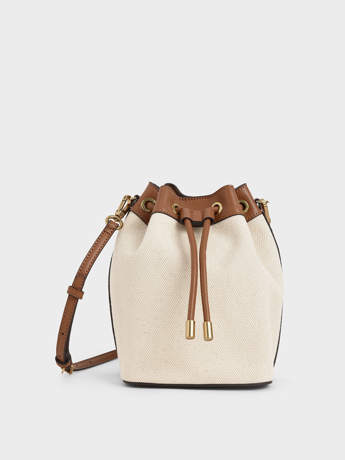 Charles and keith sale wristlet bucket bag