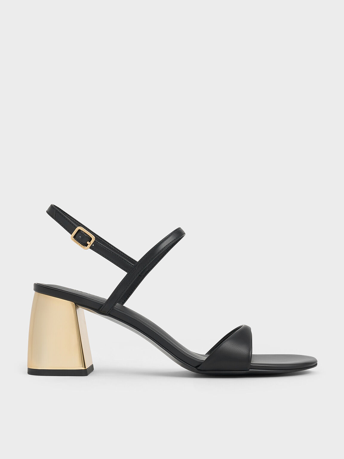 Black slingback sandals 2025