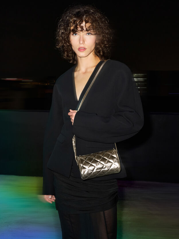 Bolso de hombro acolchado metalizado Janie, Champ&aacute;n, hi-res