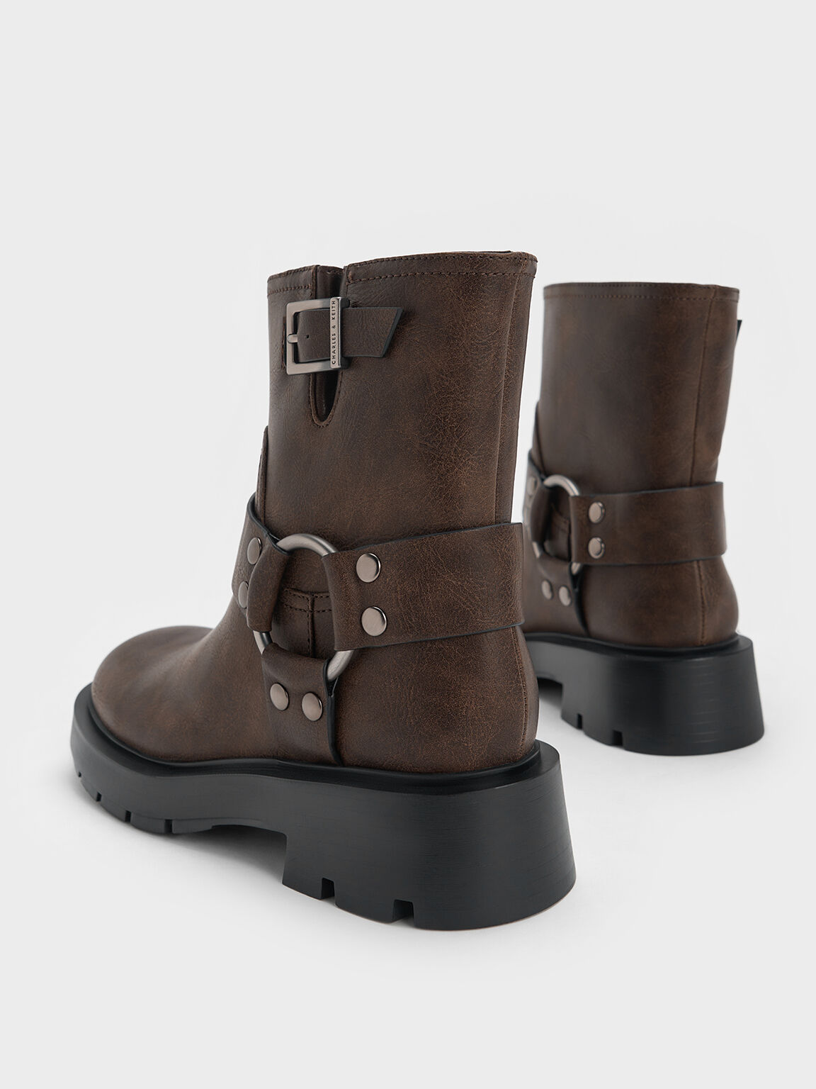 Chelsea boots sales with buckle strap