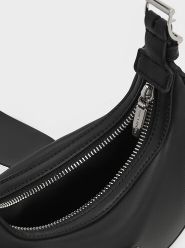 Bolso Trice con cierre de correa y acento metálico, Noir, hi-res