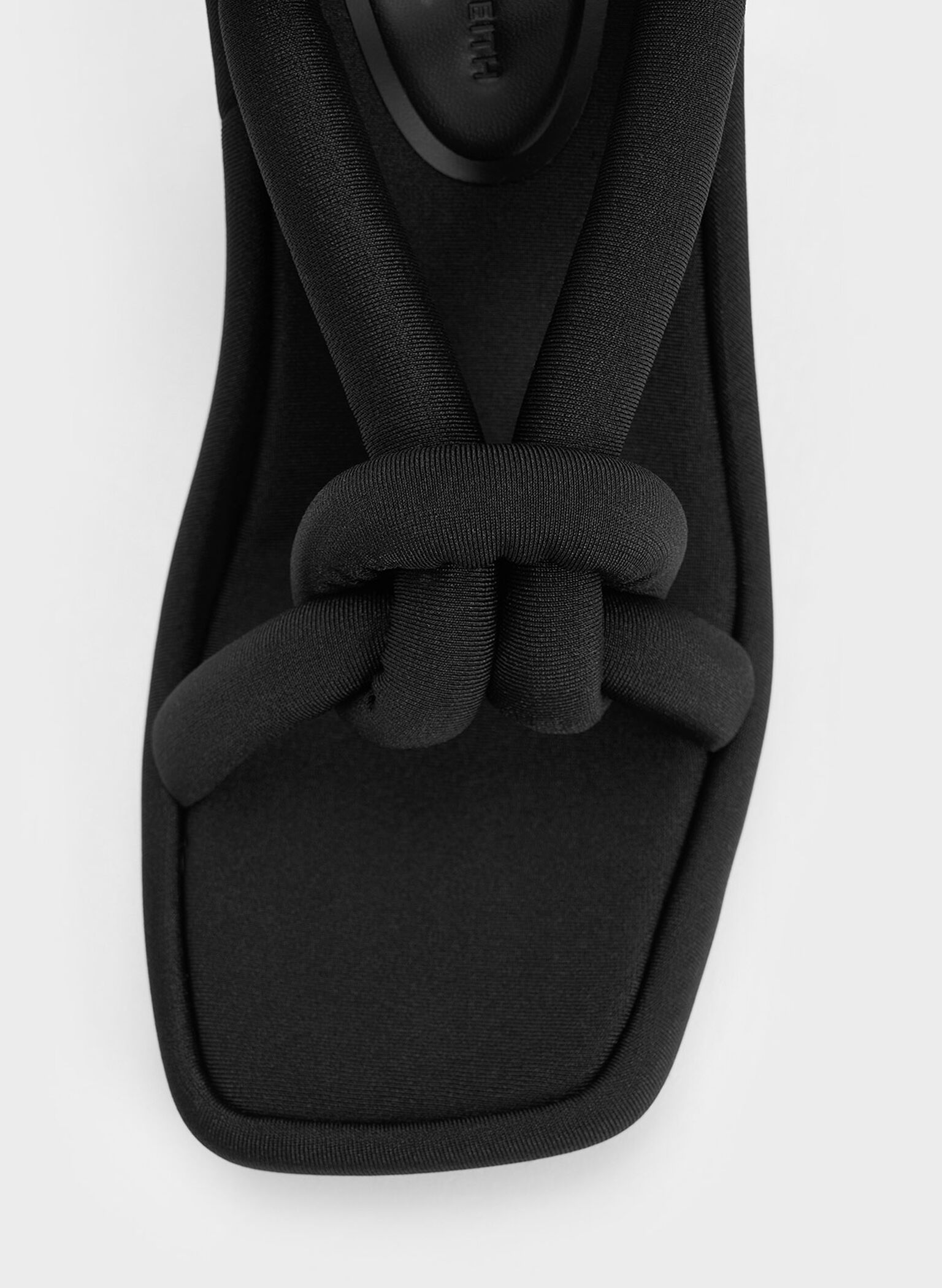 Zapatos de cuña Toni con tiras acolchadas y detalles de nudo, Negro texturizado, hi-res