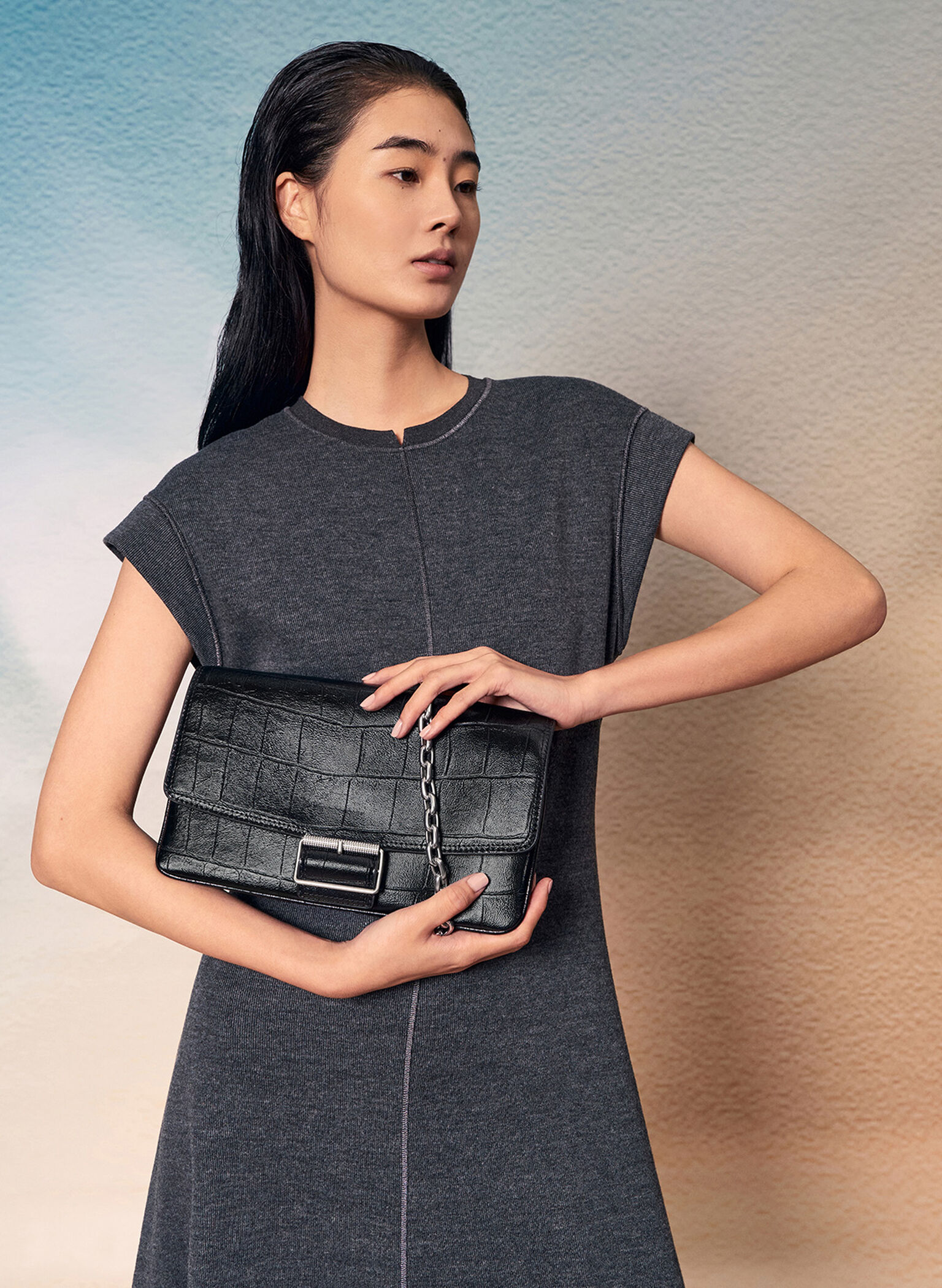 Bolso Liv efecto cocodrilo con asa de cadena con ojales, Noir, hi-res