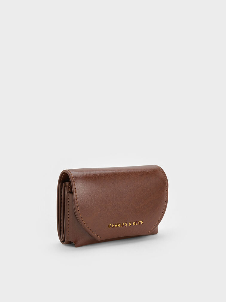 Cartera con solapa Enola, Marrón oscuro, hi-res