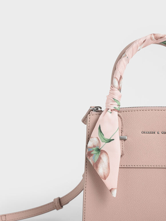 Shop Women's Handbags Online | CHARLES & KEITH International