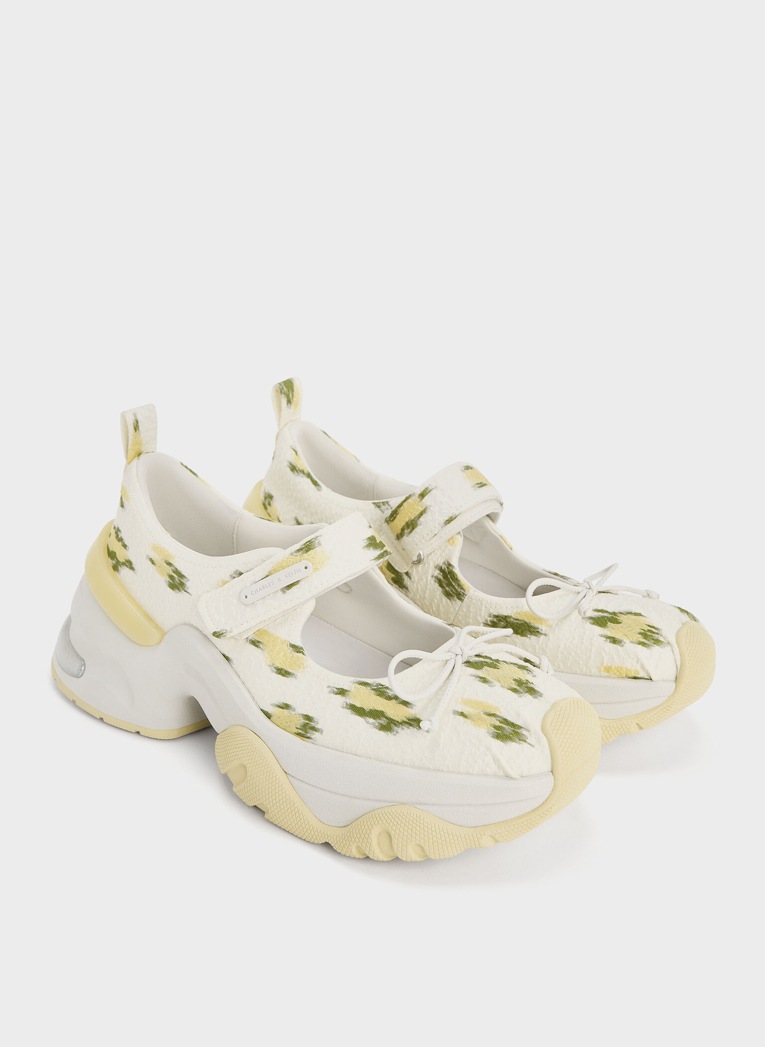 Zapatillas deportivas Mary Jane con estampado floral y lazo, Multicolor, hi-res