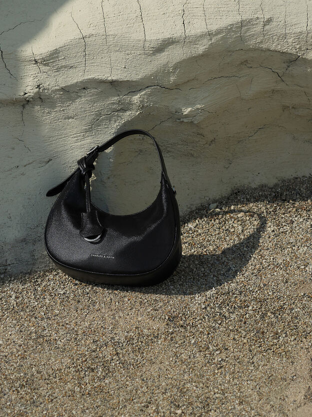 Vega Hobo Bag, Noir, hi-res