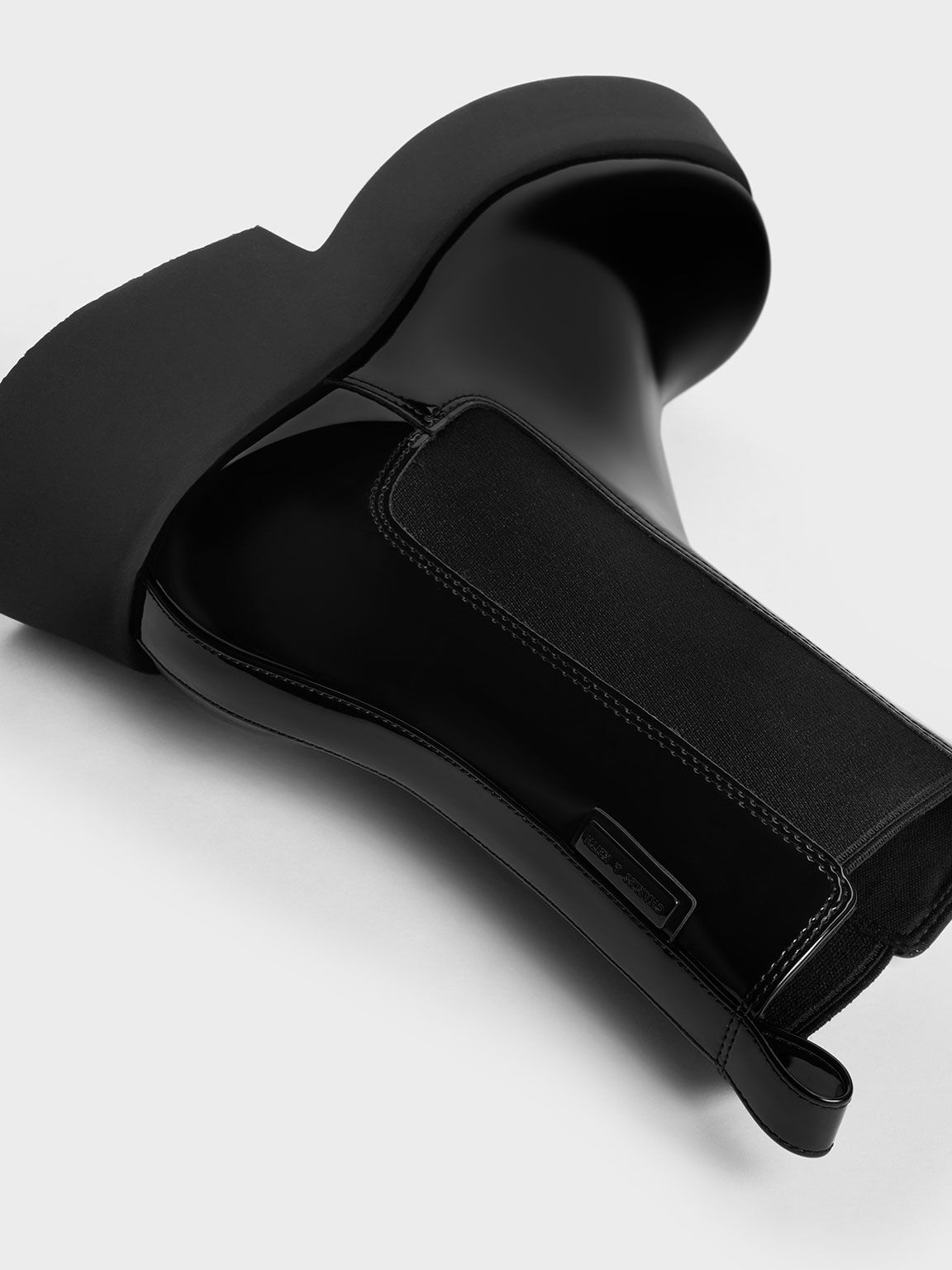 Black patent chelsea boots ladies store