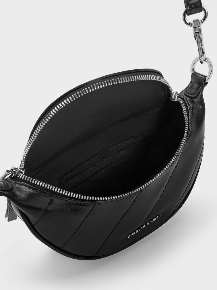 Philomena 鍊條半月斜背包, 黑銀, hi-res