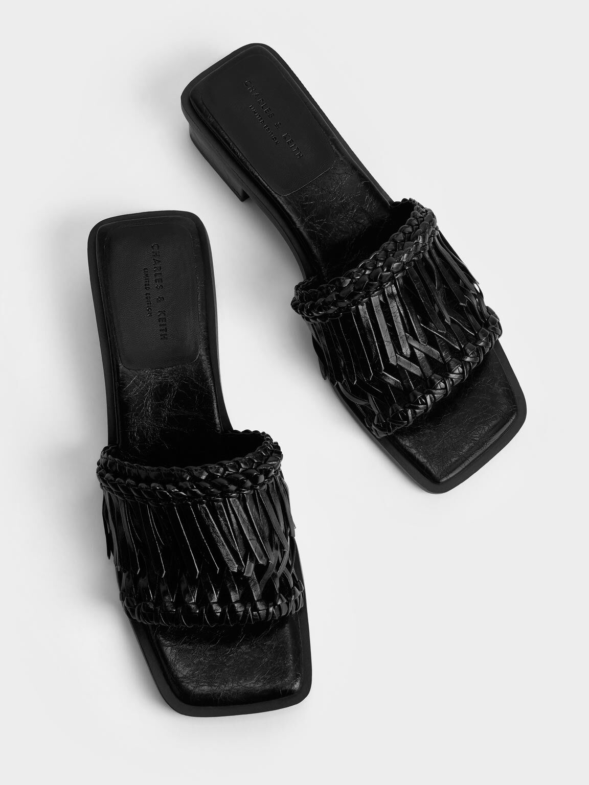 Wrinkled Patent Fringe Sandals, Black, hi-res