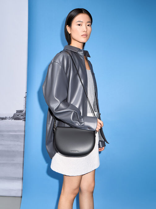 Bolso curvo Elora con asa superior, Noir, hi-res