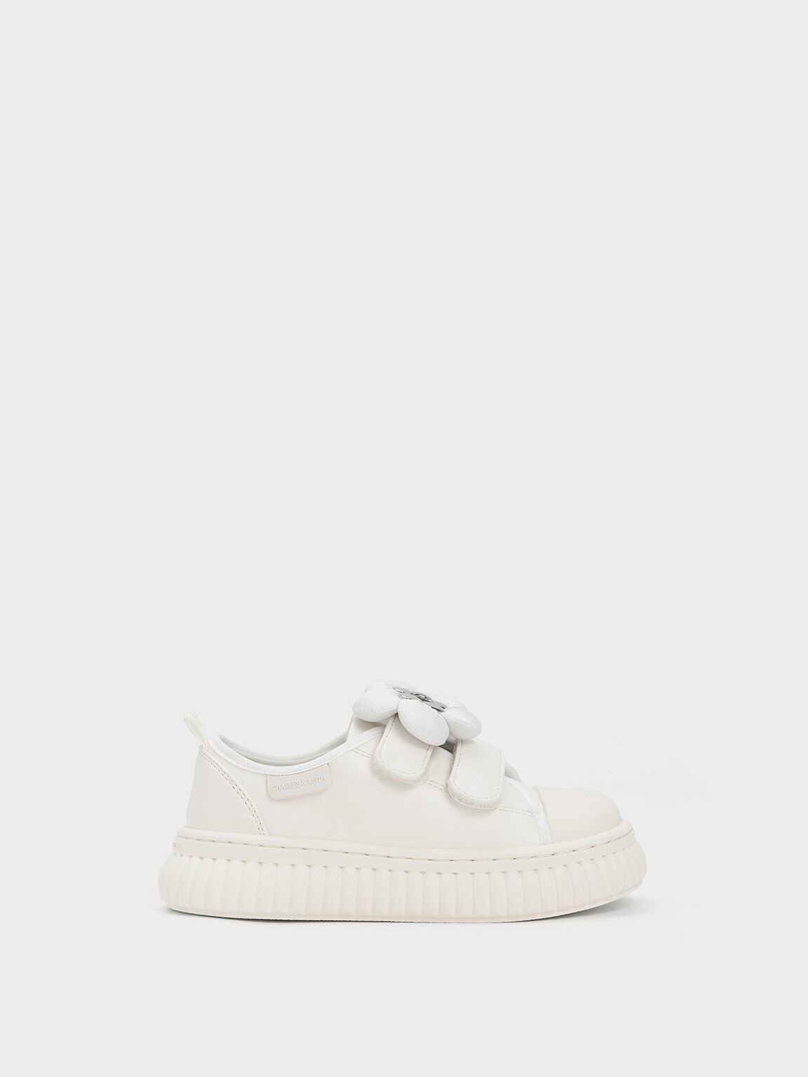 Little girls top white sneakers