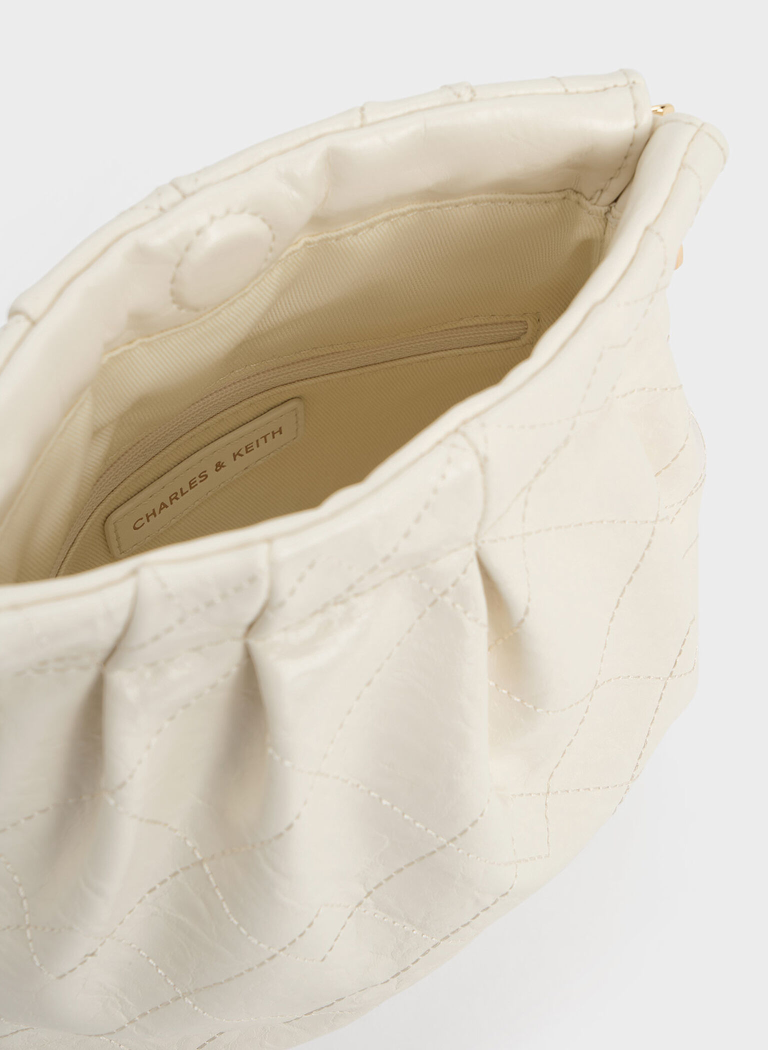 Mochila Duo convertible con asa de cadena, Crema, hi-res