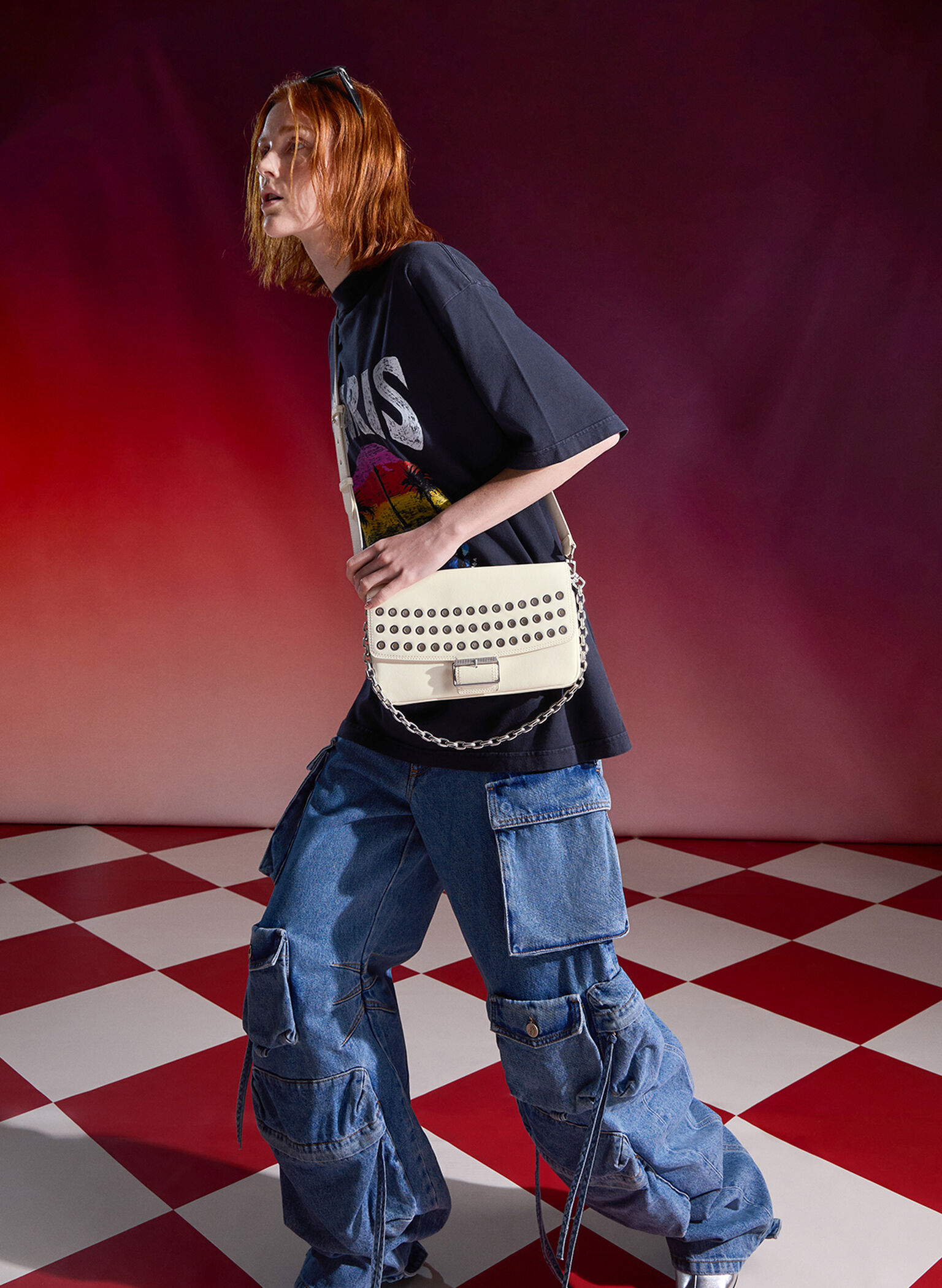 Bolso Liv con asa de cadena y ojales, Crema, hi-res