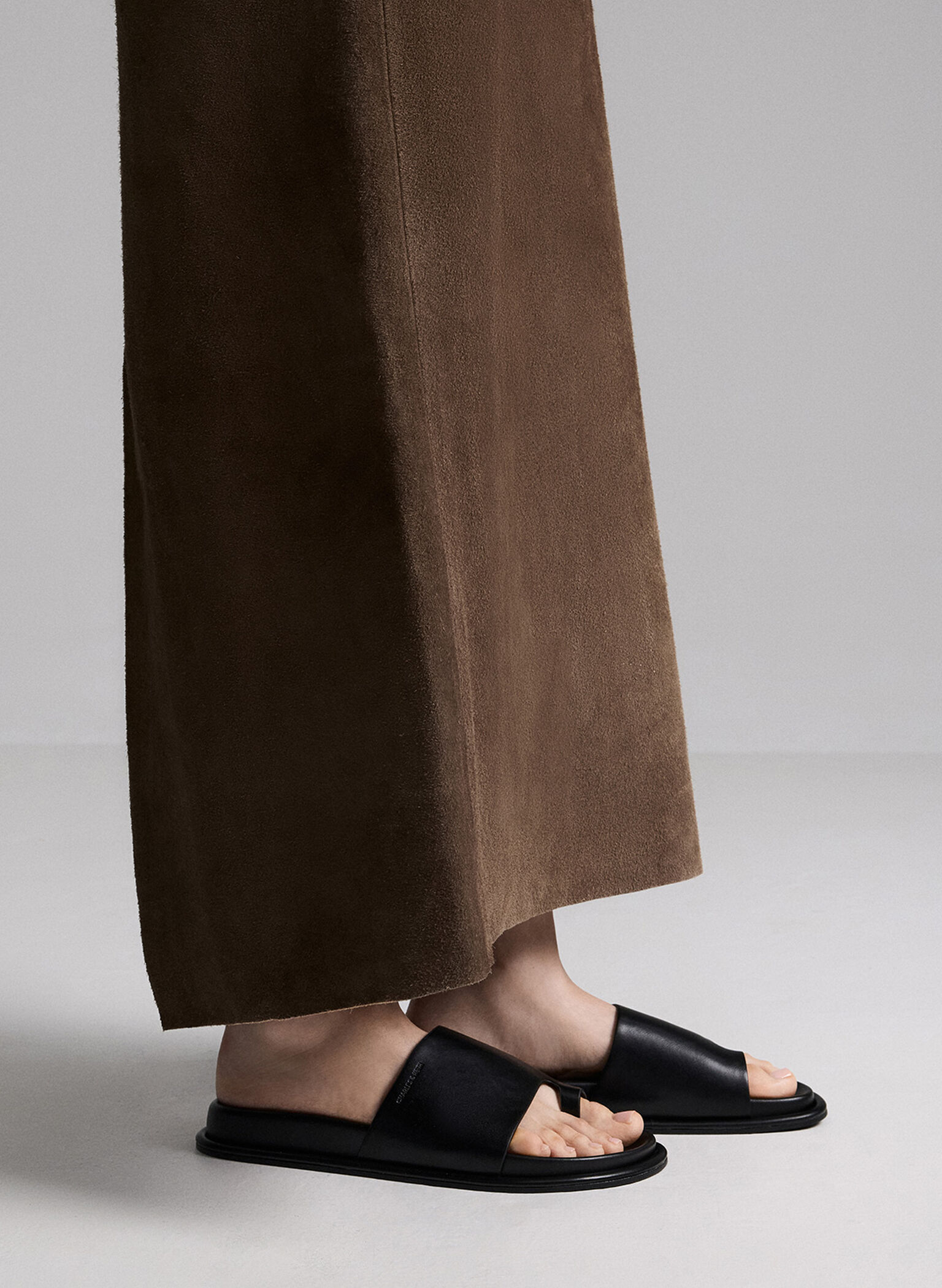 Wide-Strap Toe-Ring Sandals, Black, hi-res