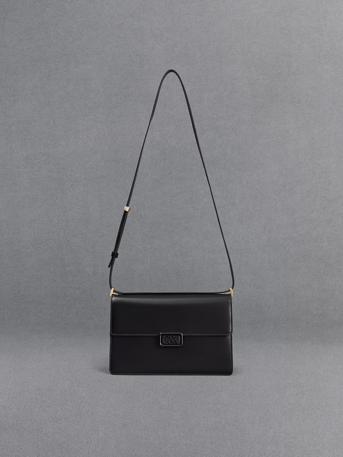 Pavers casual sales shoulder bag