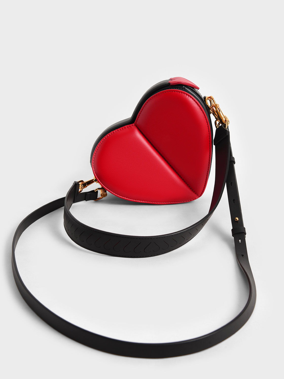 Valentine's Day Collection: Heart Sling Bag, Black, hi-res