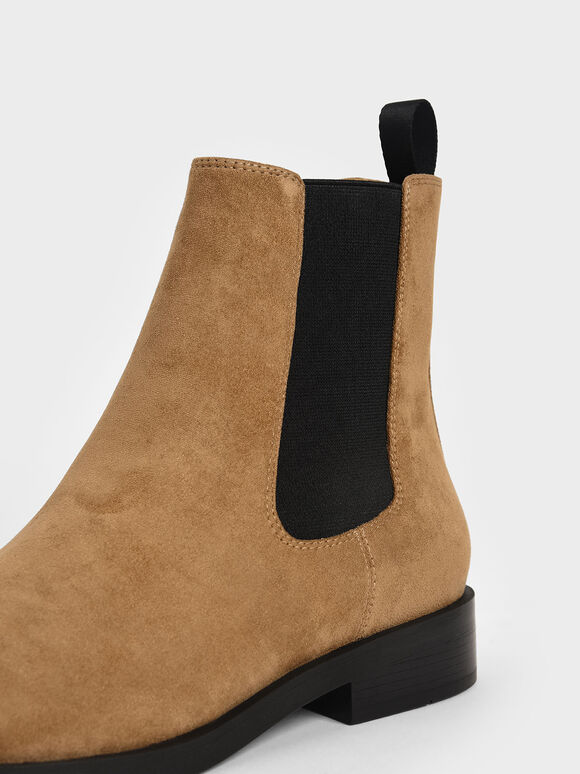 round toe chelsea boots womens