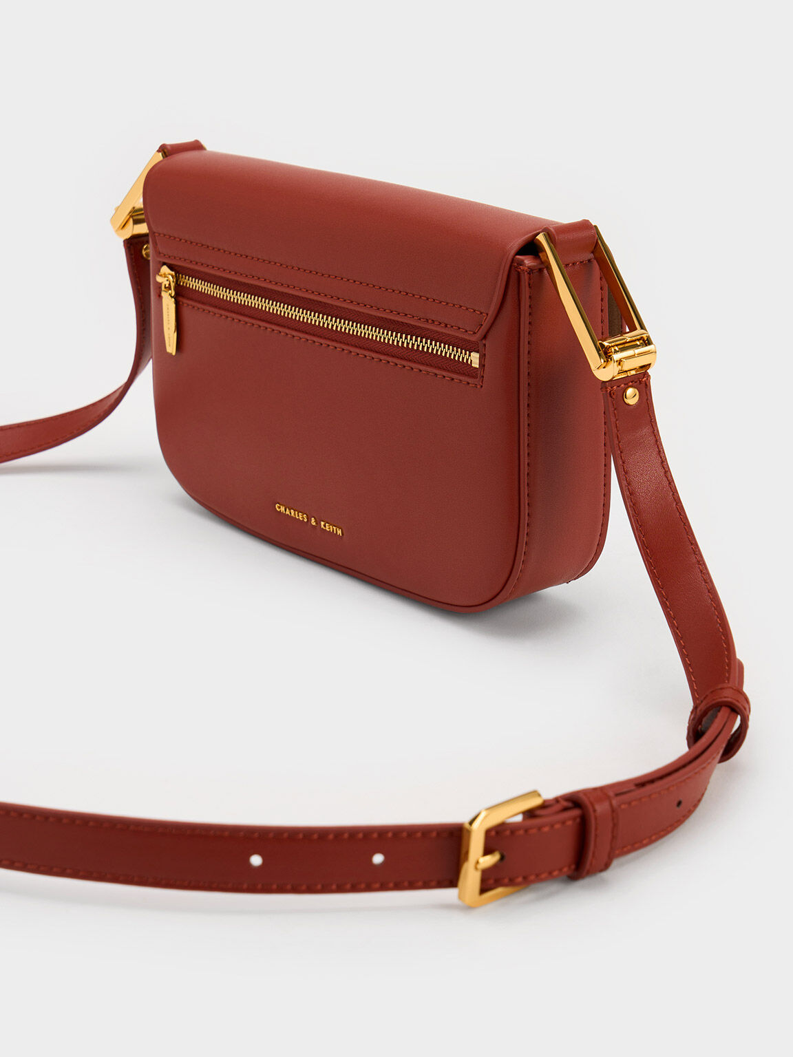 Bolso al Hombro Cuadrado Koa con Botón a Presión, Rojo ladrillo, hi-res