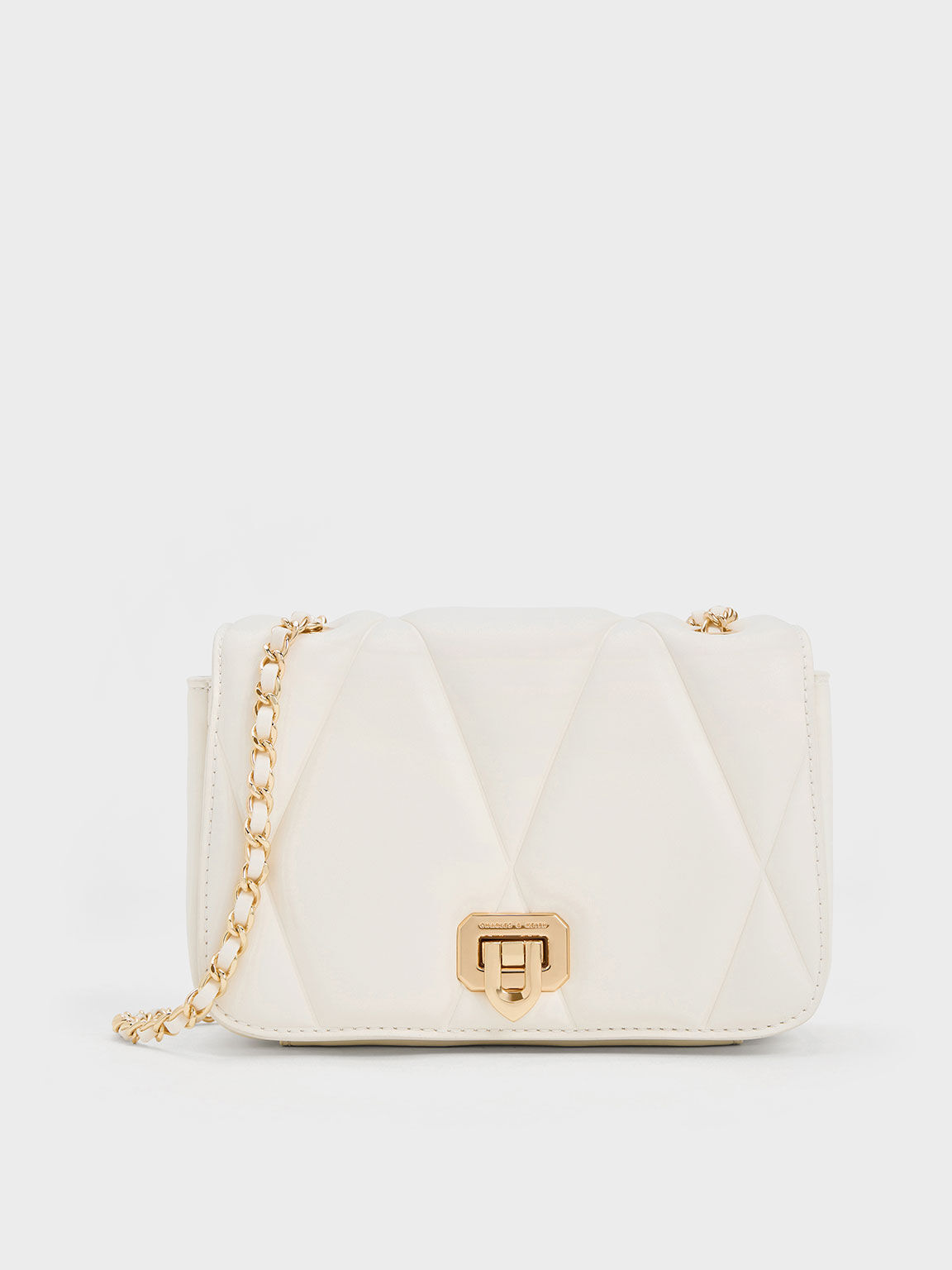 White quilted shoulder bag outlet