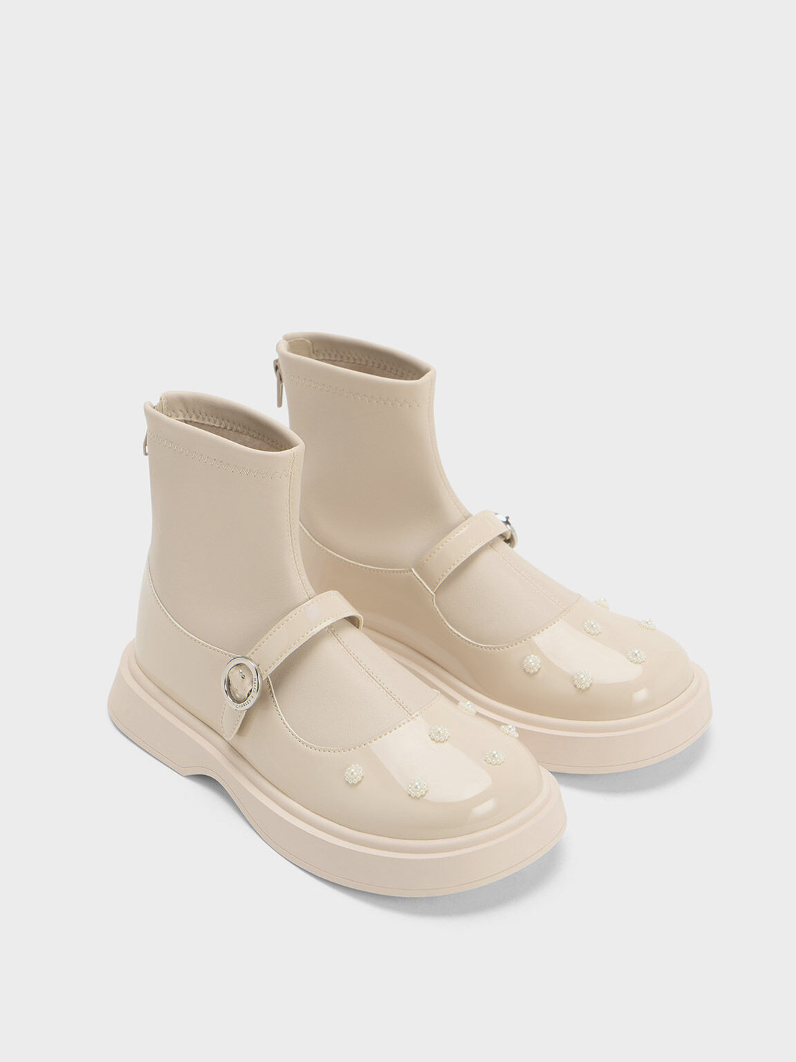 Cream hotsell patent boots