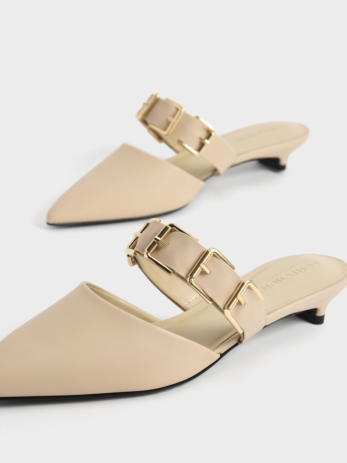 Mules de piel con tac n bajo y hebilla CHARLES KEITH US