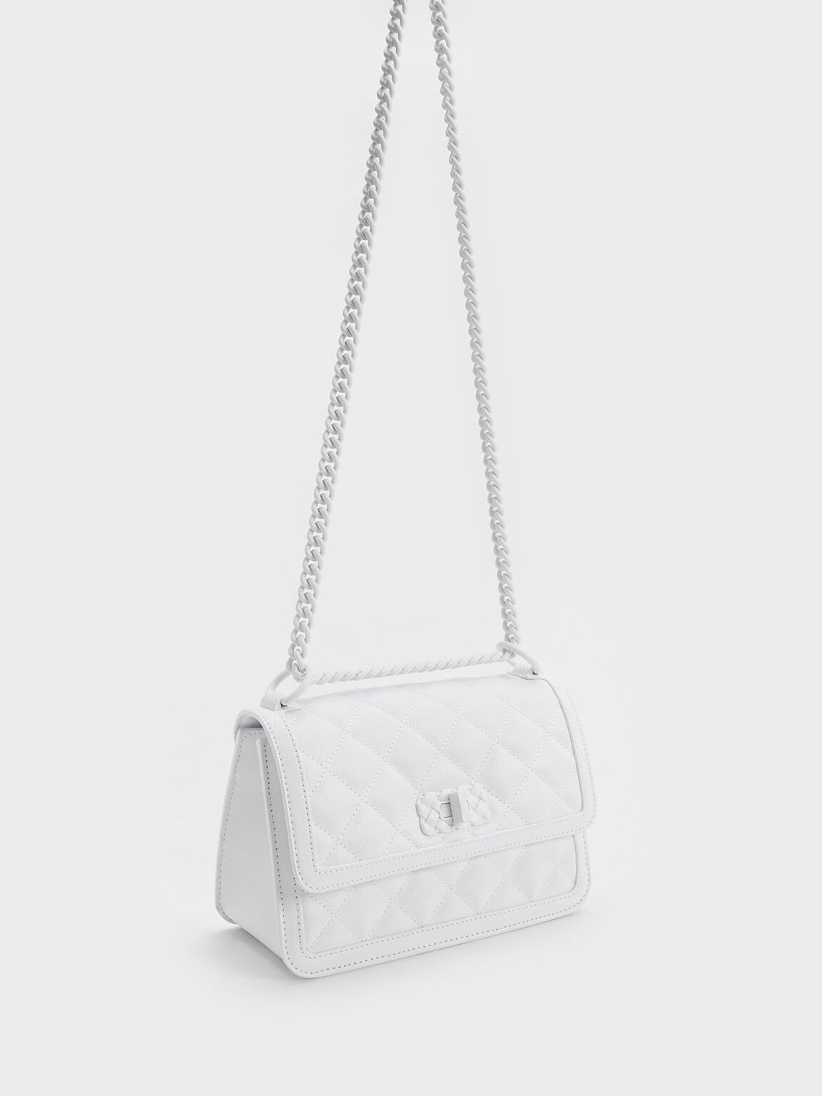 White bag silver chain online
