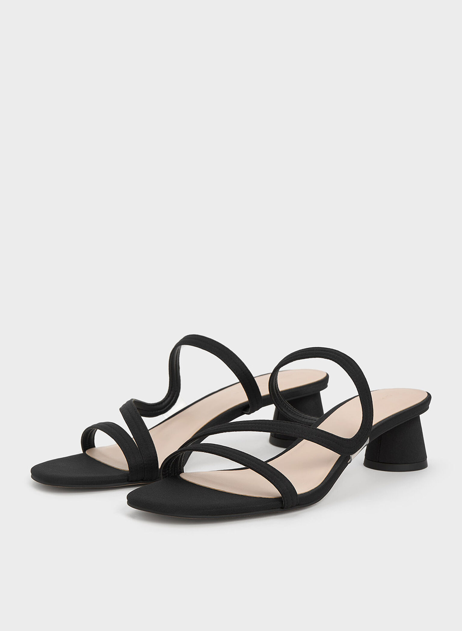 Mules de satín con correa ondulada, Negro, hi-res