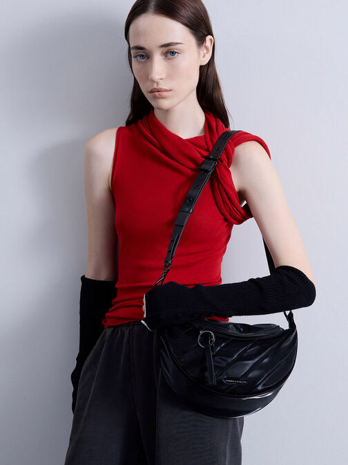 Bolso cruzado media luna Philomena brillante, negro azabache, hi-res