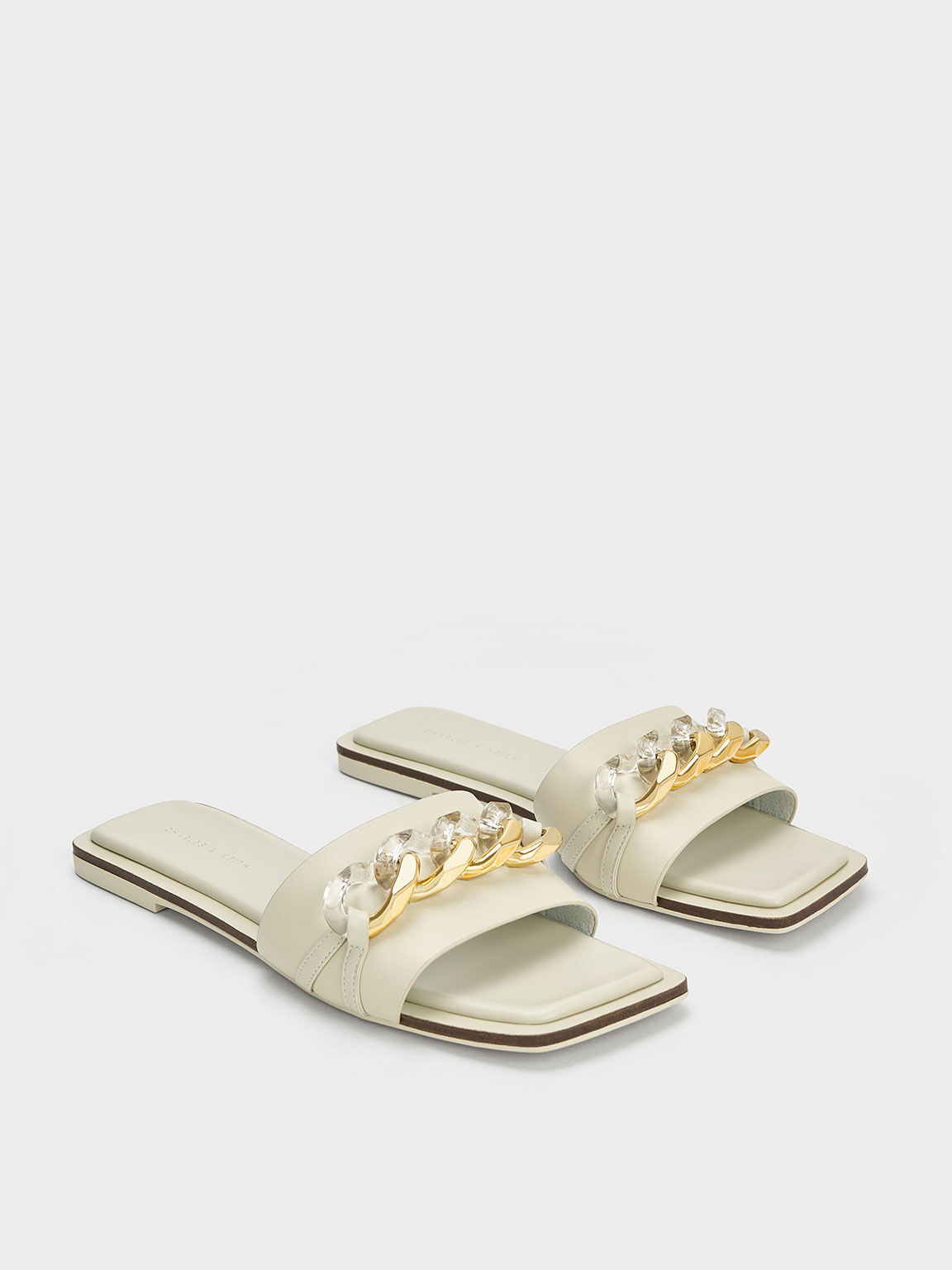 Chain deals slide sandals