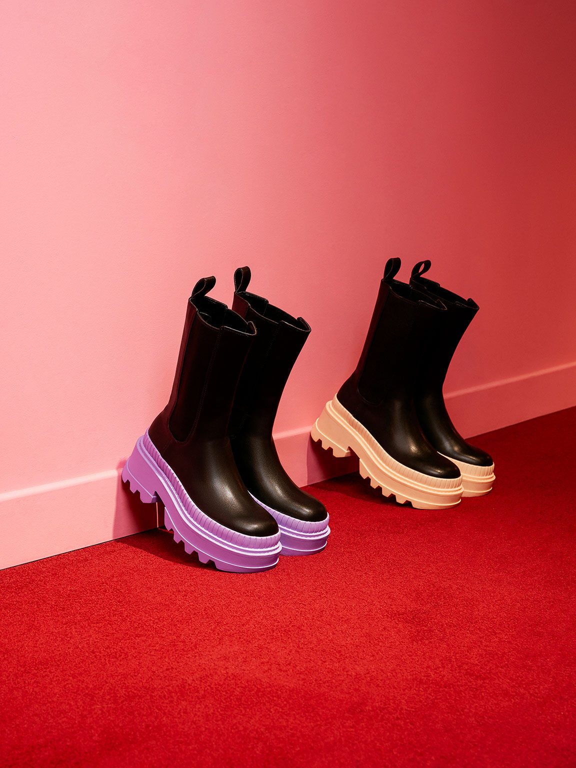 Rhys Coloured Sole Chelsea Boots​ - Purple