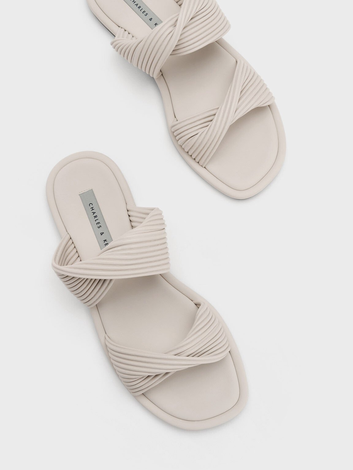 Pleated Twist Strap Slides, Chalk, hi-res