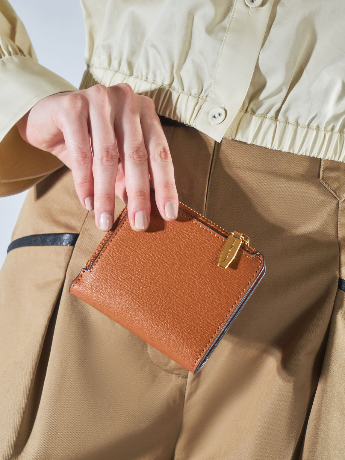 Zip Around Card Holder, Cognac, hi-res