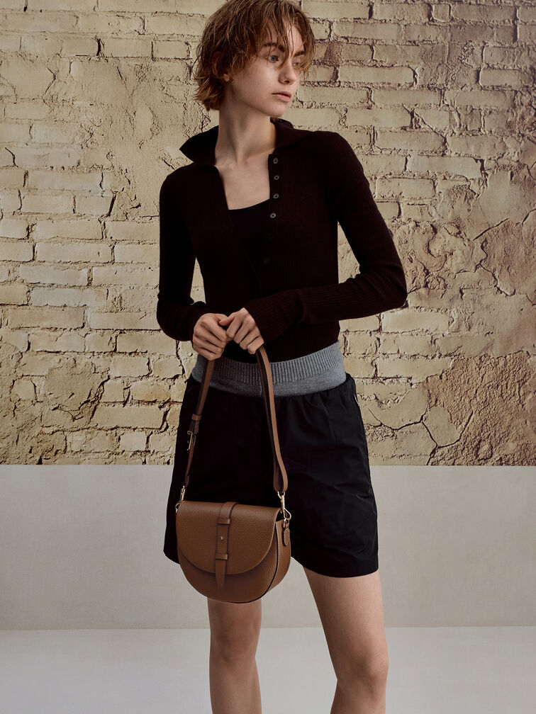 베릴 벨티드 새들 백, 초콜릿, hi-res