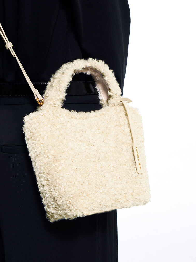 Arlys Furry Tote Bag, Beige, hi-res