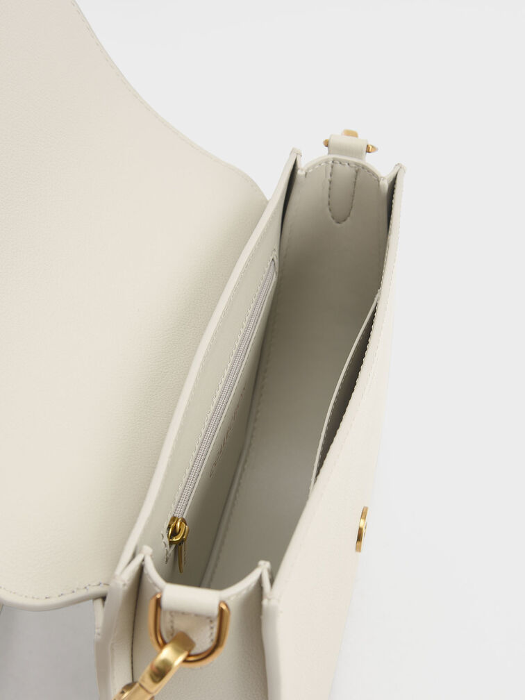 Bolso saddle Gabine de cuero, Blanco tiza, hi-res