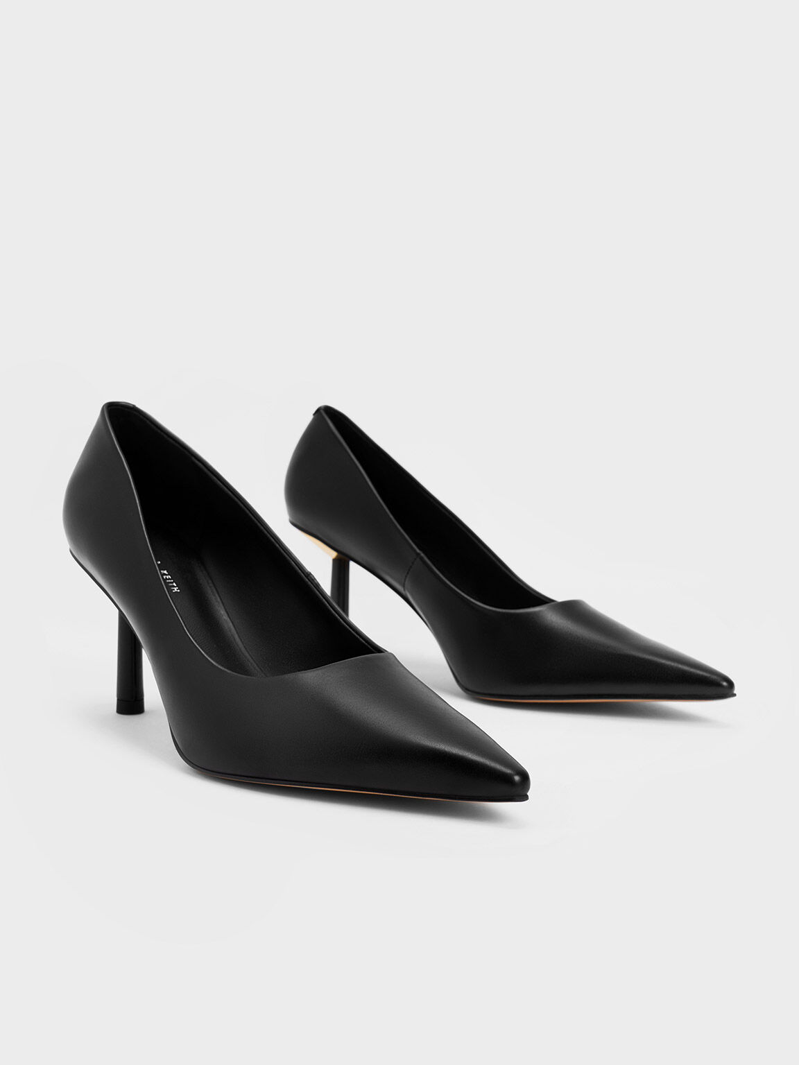 Cylindrical Heel Pumps, Black, hi-res