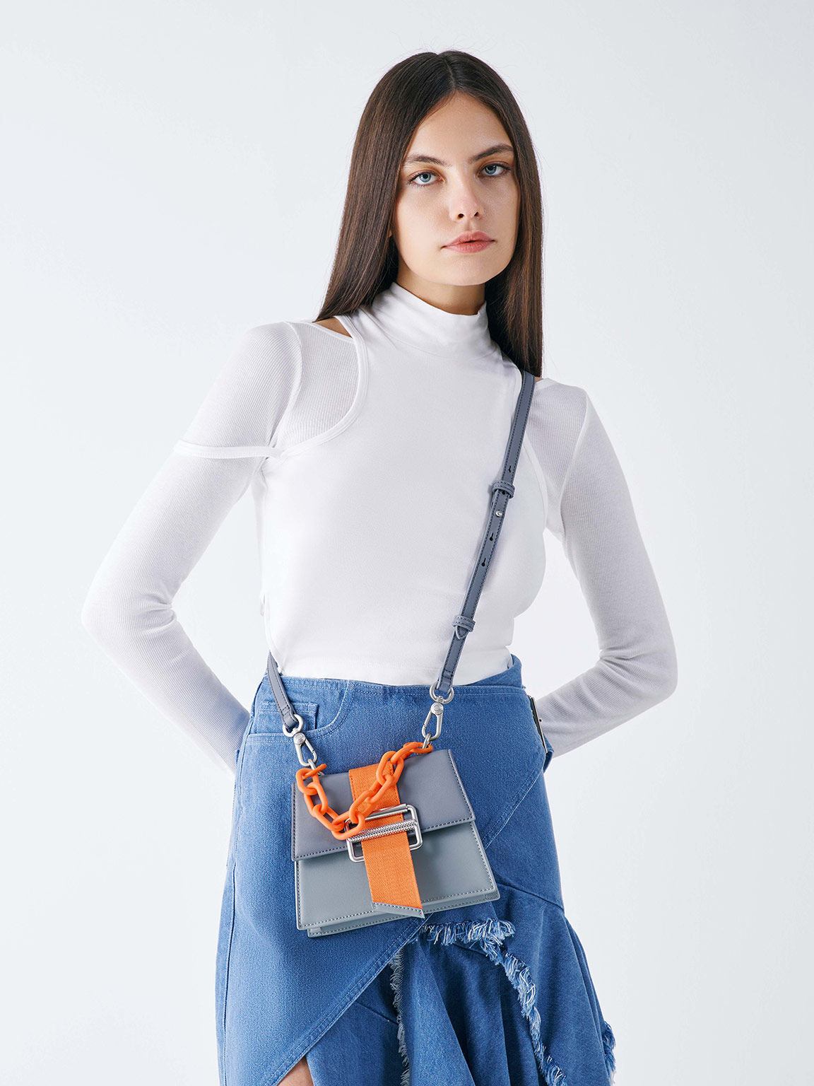 Wren Acrylic Chain-Handle Trapeze Bag, Denim Blue, hi-res